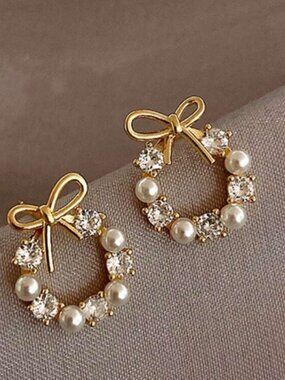Gold Tone Bow Pearl rhinestone Stud Earrings Dainty Statement Earrings